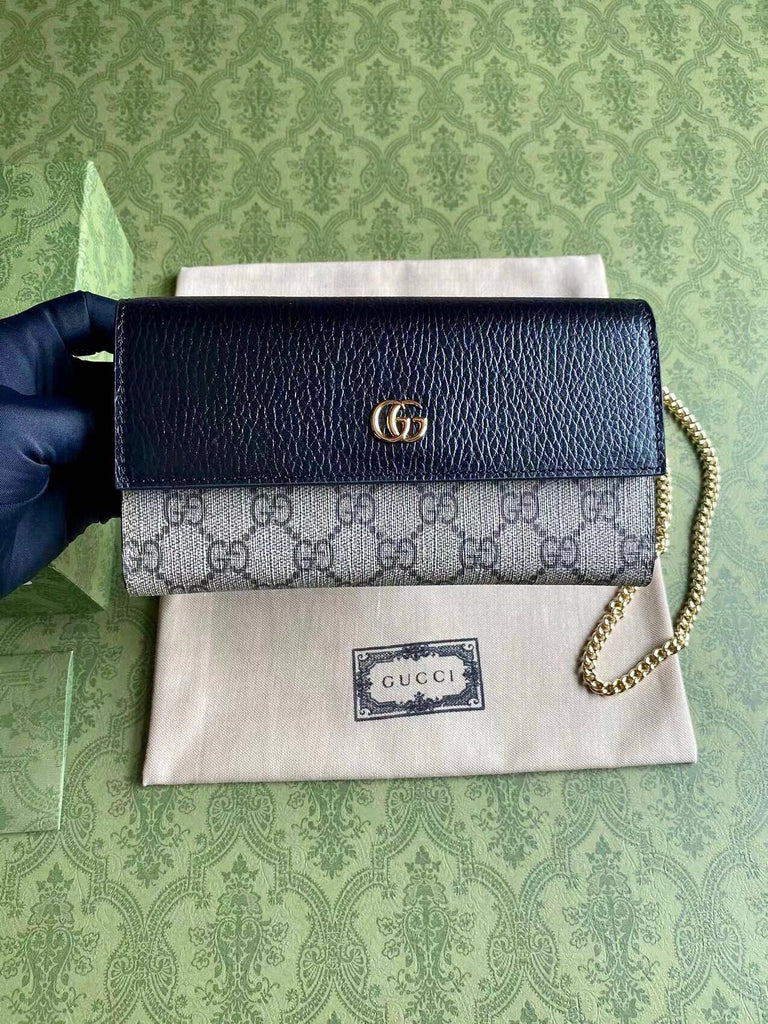 Fake Gucci Small gg Marmont Flap Wallet | Pochettebag