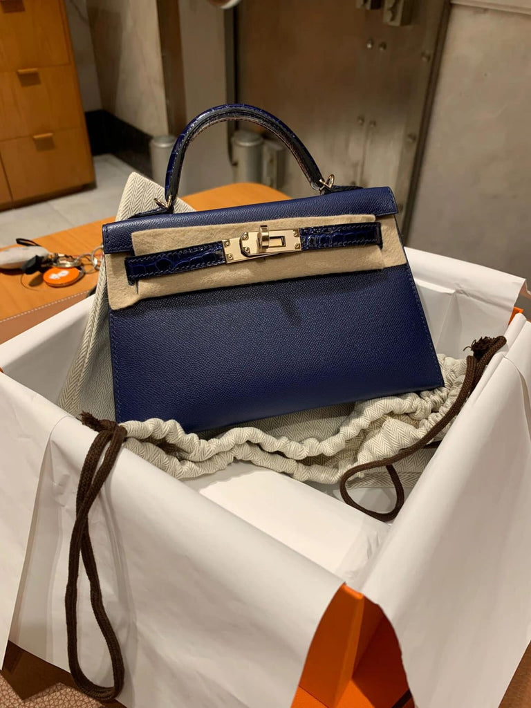 Hermes Kelly 25 Sellier Bleu Saphir Epsom Gold Hardware
