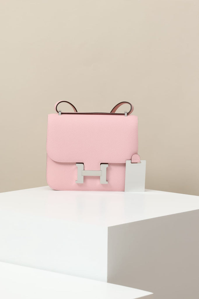 HERMES Constance Mini 19 shoulder bag in Rose Sakura Swift leather with Palladium hardware
